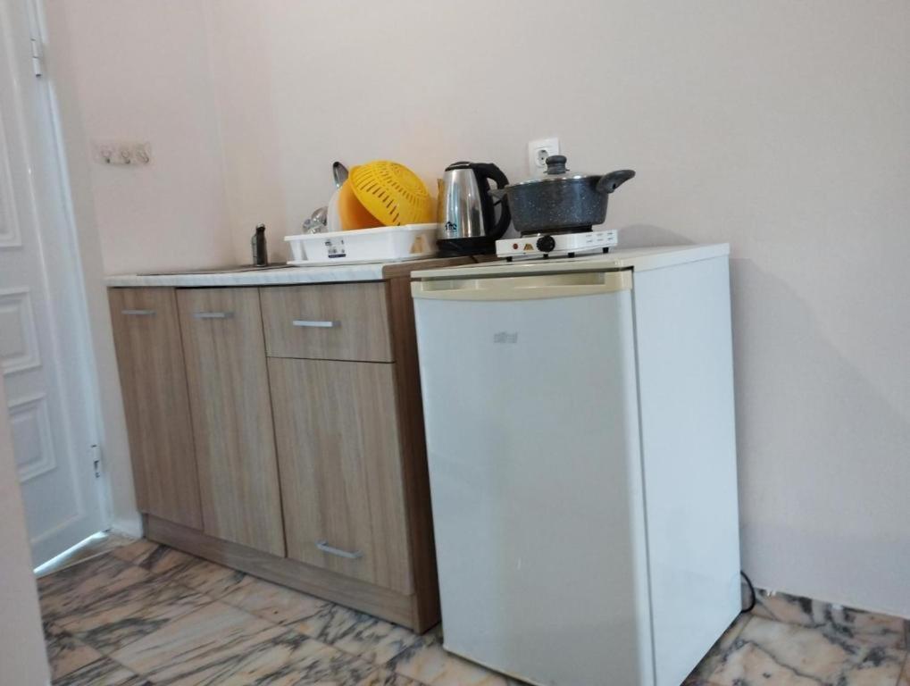 Panos Apartments 라가나스 외부 사진
